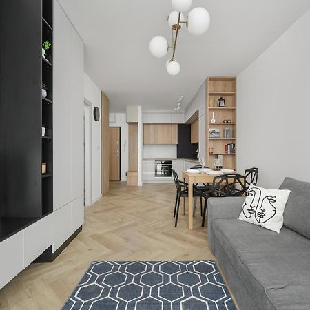 Michalczyka Stylish Apartment With Parking In The City Center Of Wroclaw By Noclegi Renters Eksteriør bilde