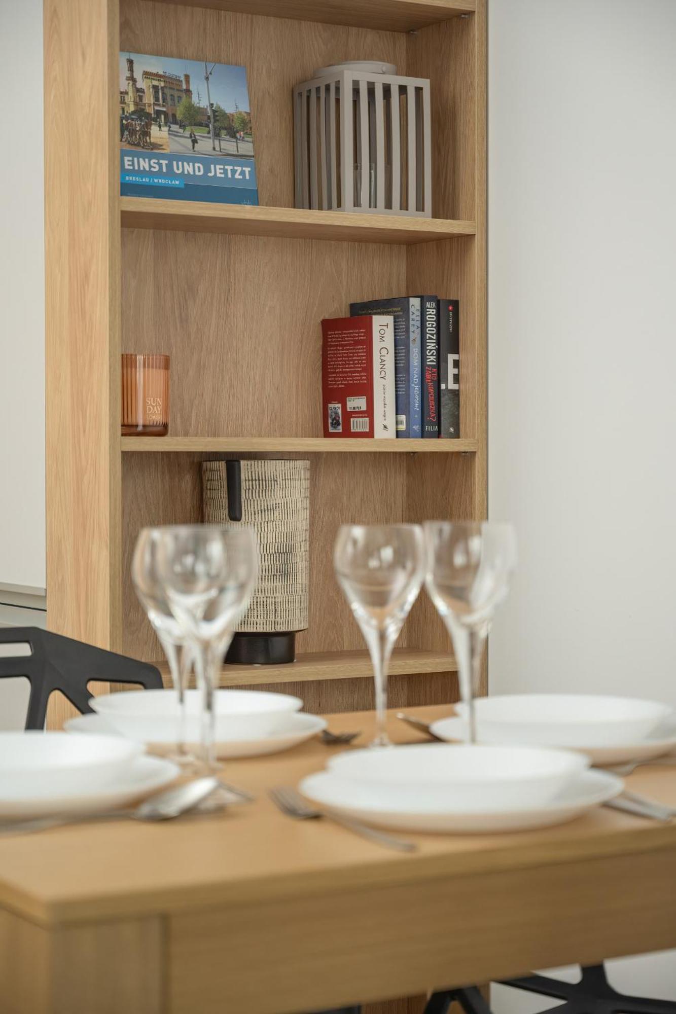 Michalczyka Stylish Apartment With Parking In The City Center Of Wroclaw By Noclegi Renters Eksteriør bilde